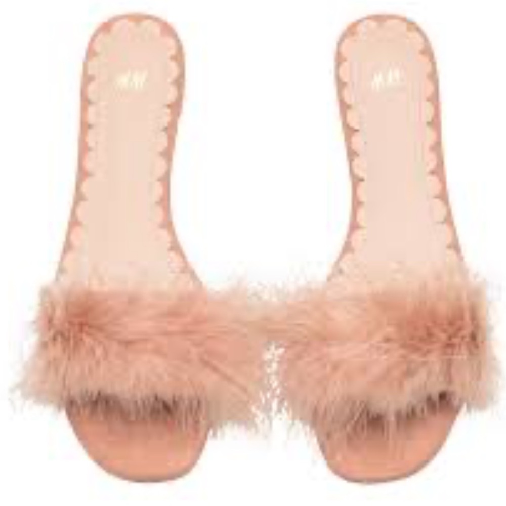 H&M Women's Blush Pink Furry Mules